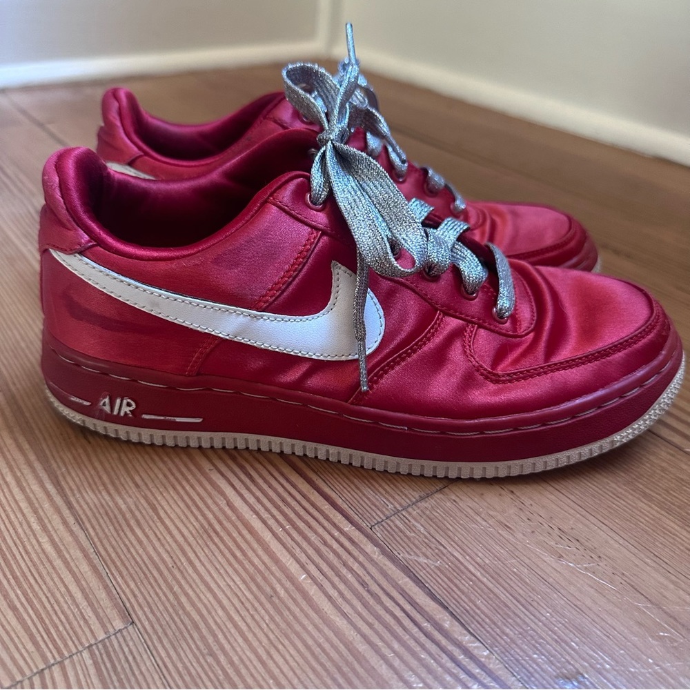 Nike Women's Red Sneakers